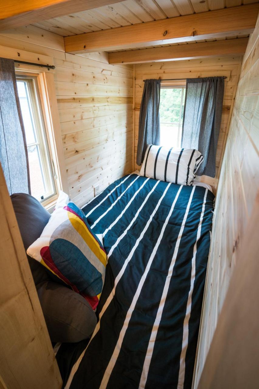 Mt Hood Tiny House Village Welches Kültér fotó